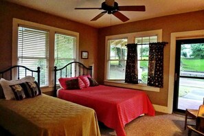 1 chambre, literie de qualité supérieure, bureau