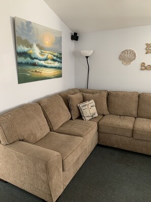 Smart TV, DVD player, books - Ortley Beach, Summer 2026, 3 Br, Sleeps 7, BEACH BOCK, Wifi, Badges (Ortley Beach)