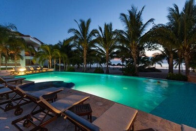 2-Floor Penthouse Unit with Wonderful Ocean Views