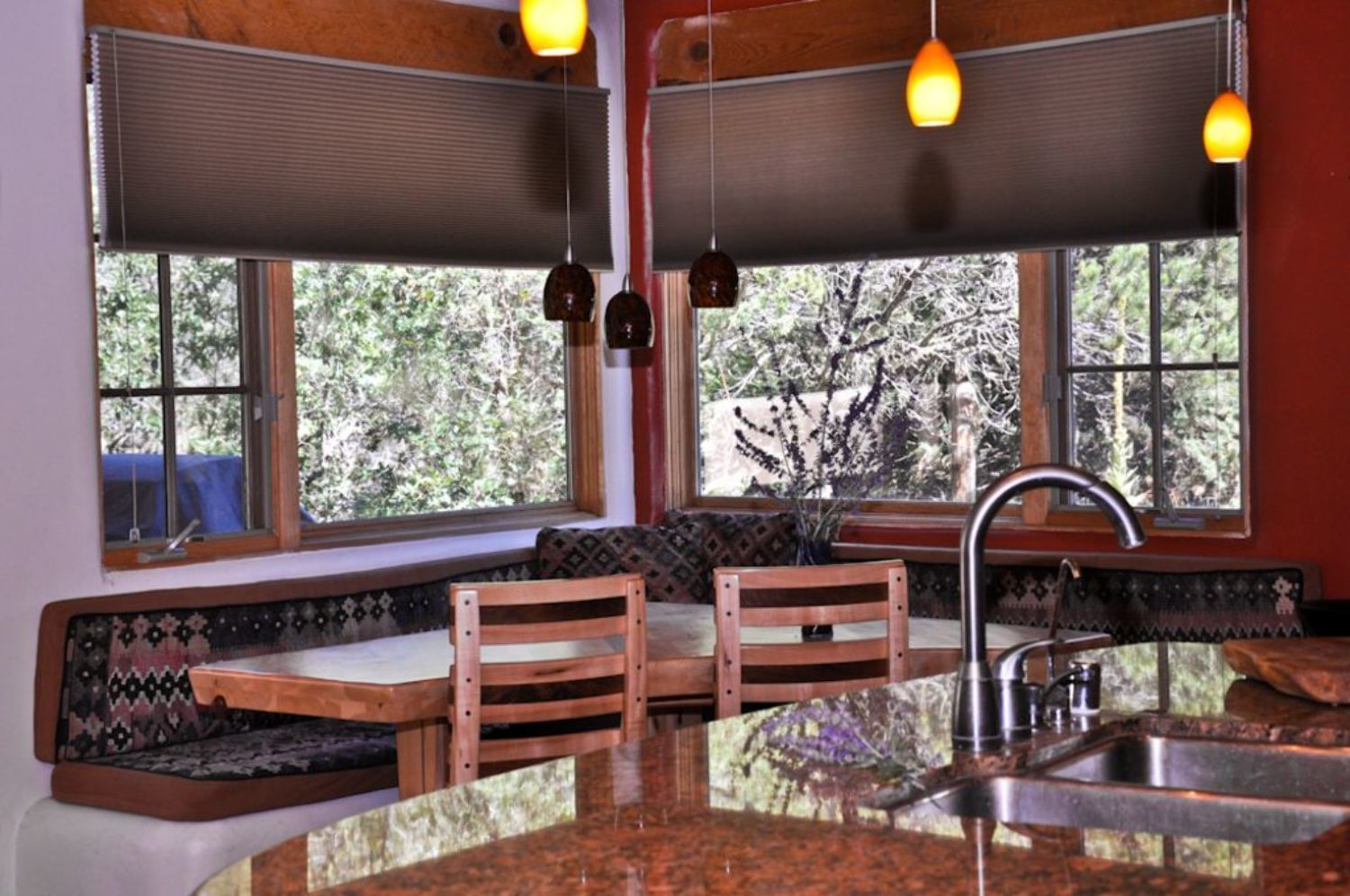 客房 | 房內用餐區