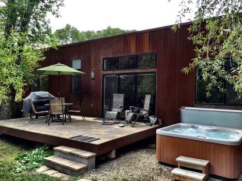 Taos Rio Eco Dwelling  Taos, New Mexico