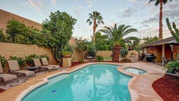 Room | Terrace/patio