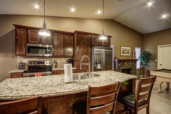 Room | Private kitchen | Fridge, microwave, oven, stovetop - SLS Janice Luxury Home - FREE Heated Pool, Spa, Pool Table & More (Scottsdale)