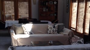 Room | Living room