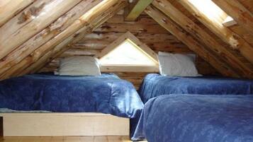 5 bedrooms, in-room safe, free WiFi