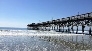 On the beach - Direct Ocean Front Condo (Murrells Inlet)