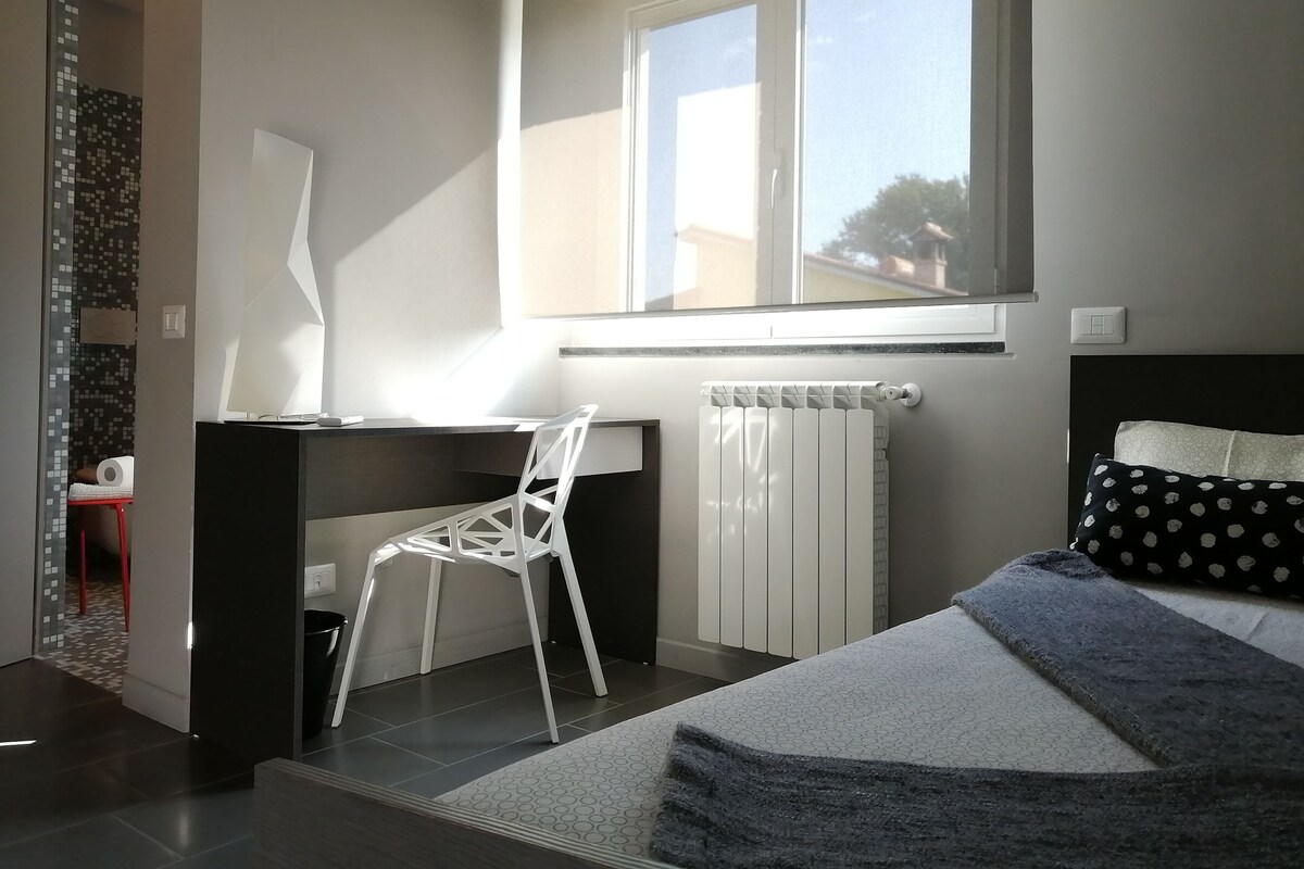 Comfort Triple Room | Premium bedding, minibar, in-room safe, desk
