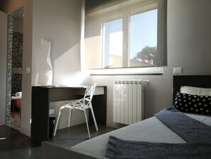 Comfort Triple Room | Premium bedding, minibar, in-room safe, desk - Diana Rooms (Artena)