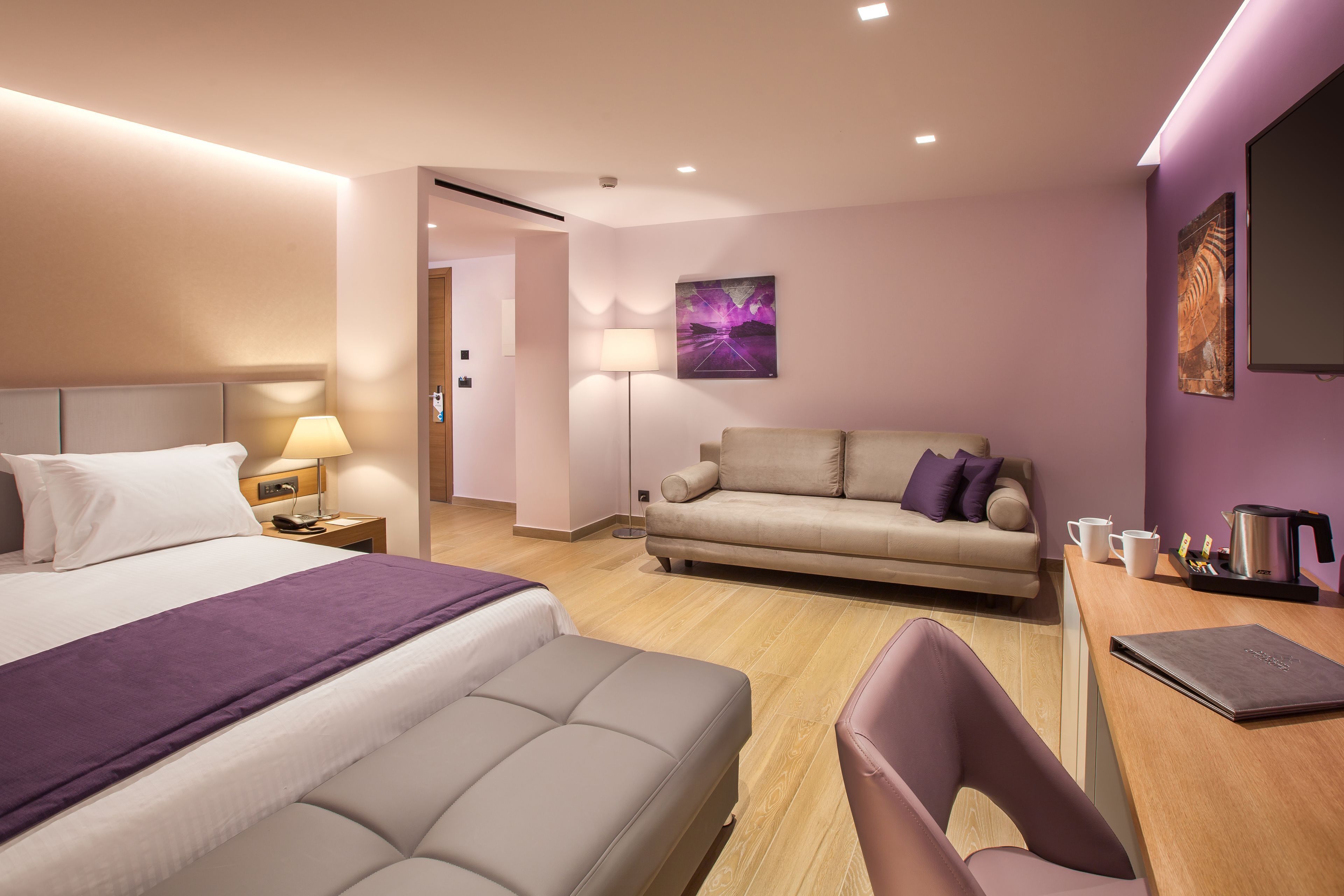 Memory-foam beds, in-room safe, desk, blackout curtains