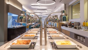 包含每日自助早餐
