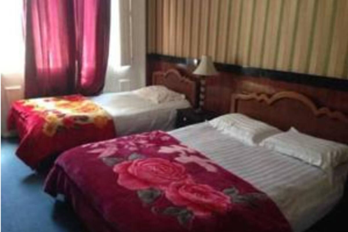 Doppelzimmer, Mehrere Betten, eigenes Bad | Bettwäsche