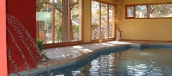 L'Hirondelle - Adults Only