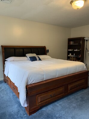 3 Schlafzimmer, Bügeleisen/Bügelbrett, WLAN, Bettwäsche
