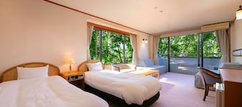 The Hotel Fujiyama