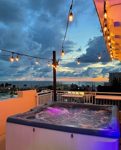 Premier Beachfront Condo w/ Rooftop Oasis, Brand-NEW Hot Tub & Panoramic Views