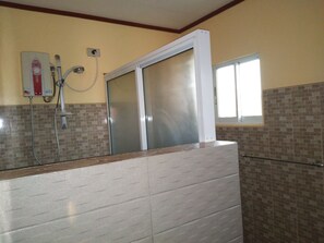 Deluxe Double or Twin Room, 4 Bedrooms, Accessible, Resort View | Bathroom | Shower, free toiletries, hair dryer, towels - Endielina's Inland Resort (Estancia)