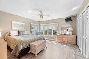 2 bedrooms, iron/ironing board, free WiFi, bed sheets - 2BR Cedars East #814–Bay Views & Tennis by RVA (Longboat Key)