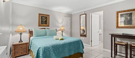 Iron/ironing board, free WiFi, bed sheets