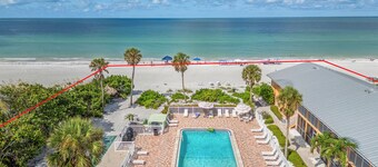 Cozy Beachside Studio Escape - Silver Sands #251A Resort by RVA