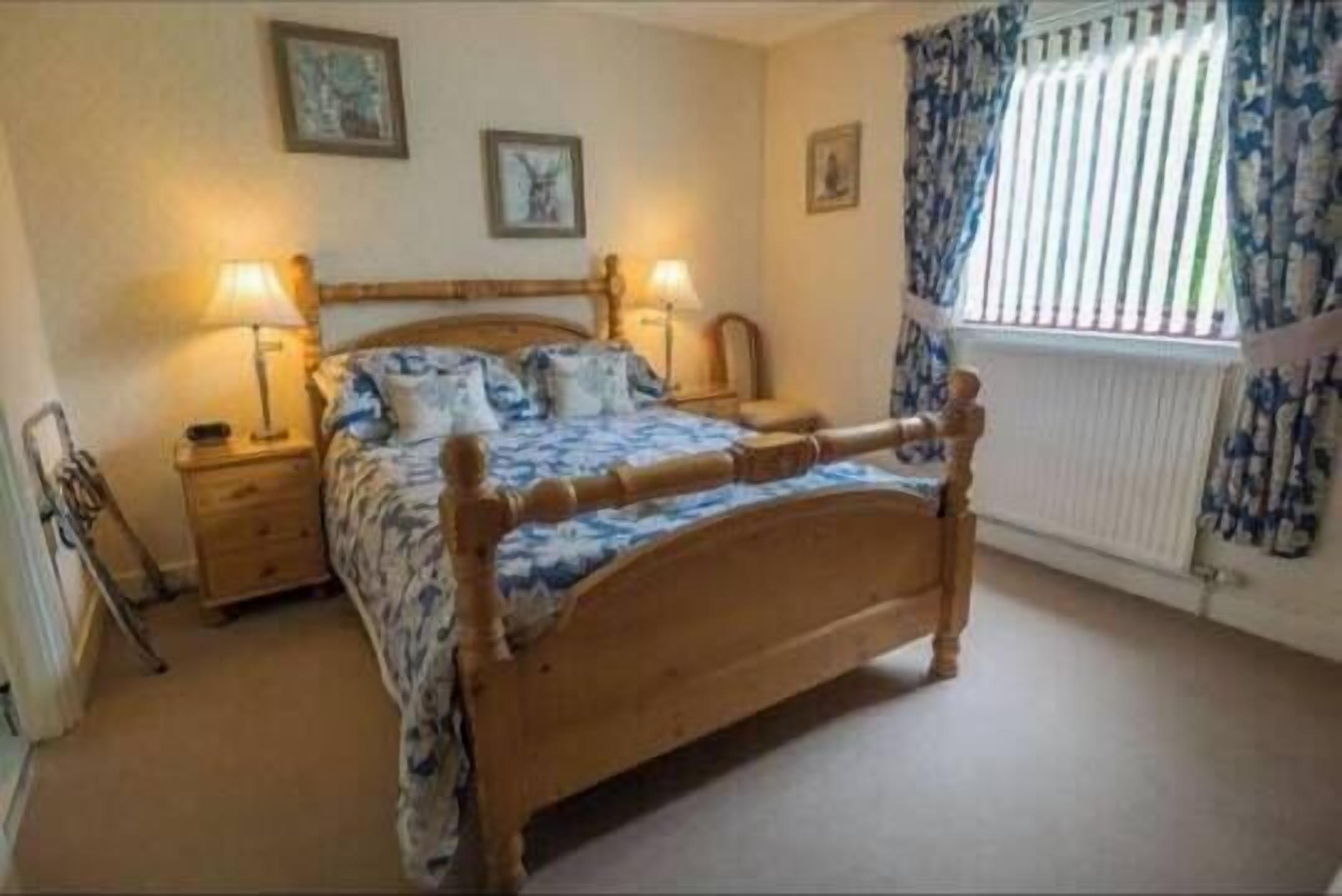 Double Room (Room2) | Desk, iron/ironing board, free WiFi
