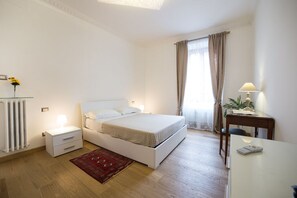 1 bedroom, iron/ironing board, WiFi, bed sheets - Exclusive Vatican St. Peter's Suite (Roma)