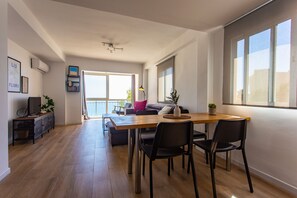 Smart TV, offices - Lighthouse Cullera Penthouse (Cullera)