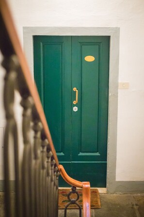 Nicht klassifiziertes Bild, 5 von 38, Schaltfläche