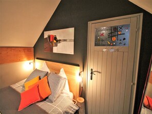 3 bedrooms, iron/ironing board, WiFi