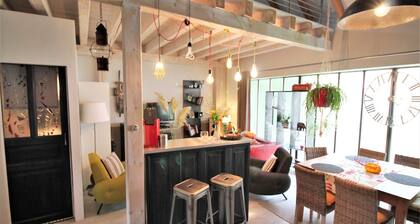 Cottage in Saint-Quirin by Lake & Town