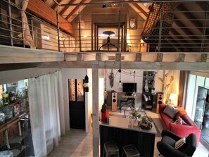 TV, DVD player - Cottage in Saint-Quirin by Lake & Town (Saint-Quirin)