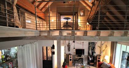 Cottage in Saint-Quirin by Lake & Town