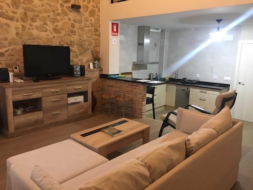 Grandparents Tourist Apartment: "José Postrero ja Antonia La Riega" 