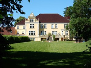 Esterni