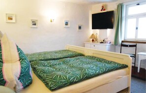 4 chambres, lit de bébé portatif, accès au Wi-Fi (inclus)