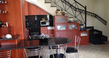 Dimitri's Guesthouse