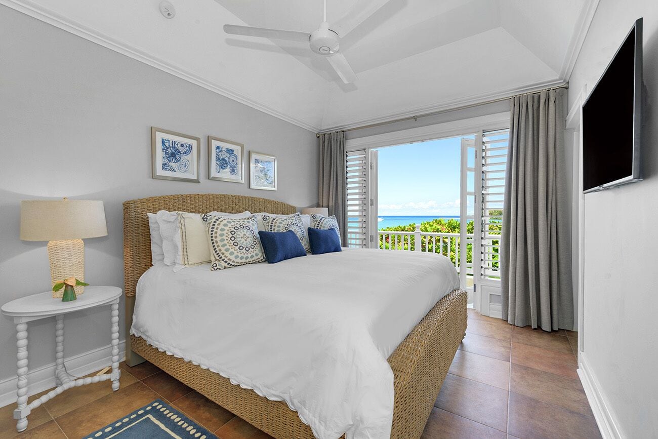 5 bedrooms, iron/ironing board, travel crib, free WiFi