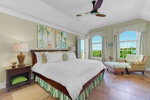 5 bedrooms, iron/ironing board, travel cot, free WiFi - Beachfront Villa, Staff, Boat, Pool, Tennis, Gated (Montego Bay)
