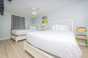 3 chambres, fer et planche à repasser, lit parapluie, Wi-Fi gratuit