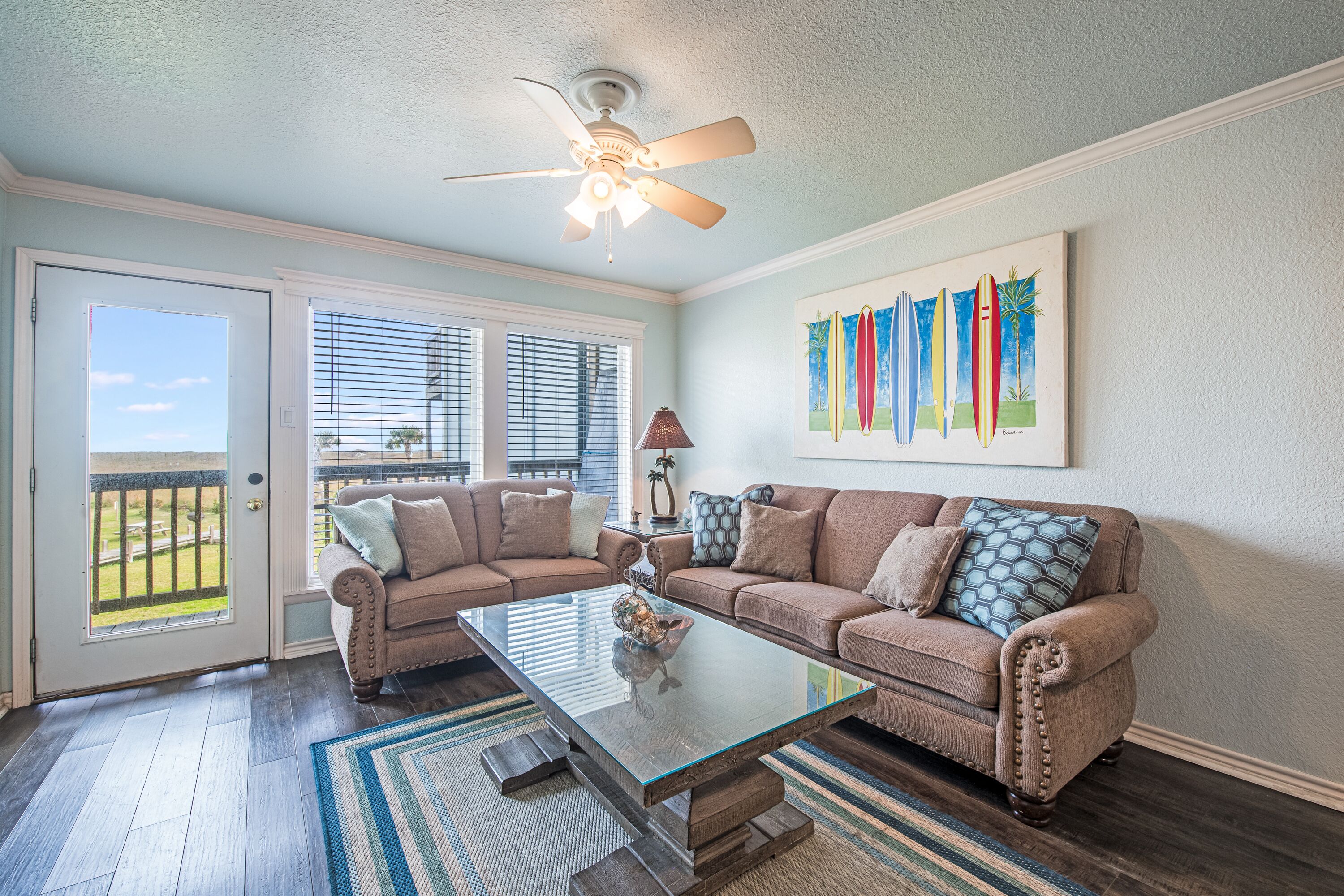 Téléviseur, lecteur de DVD