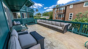 Terrace/patio - Vacation beach home for sun and fun (Waialua)