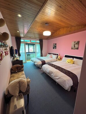 Standard Quadruple Room | Blackout curtains, free WiFi, bed sheets - Qiao Yuan Bed and Breakfast (New Taipei City)