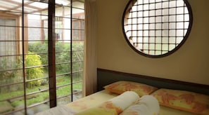 Villa, 3 Bedrooms | Free WiFi - Villa Kota Bunga Ade (Cipanas)