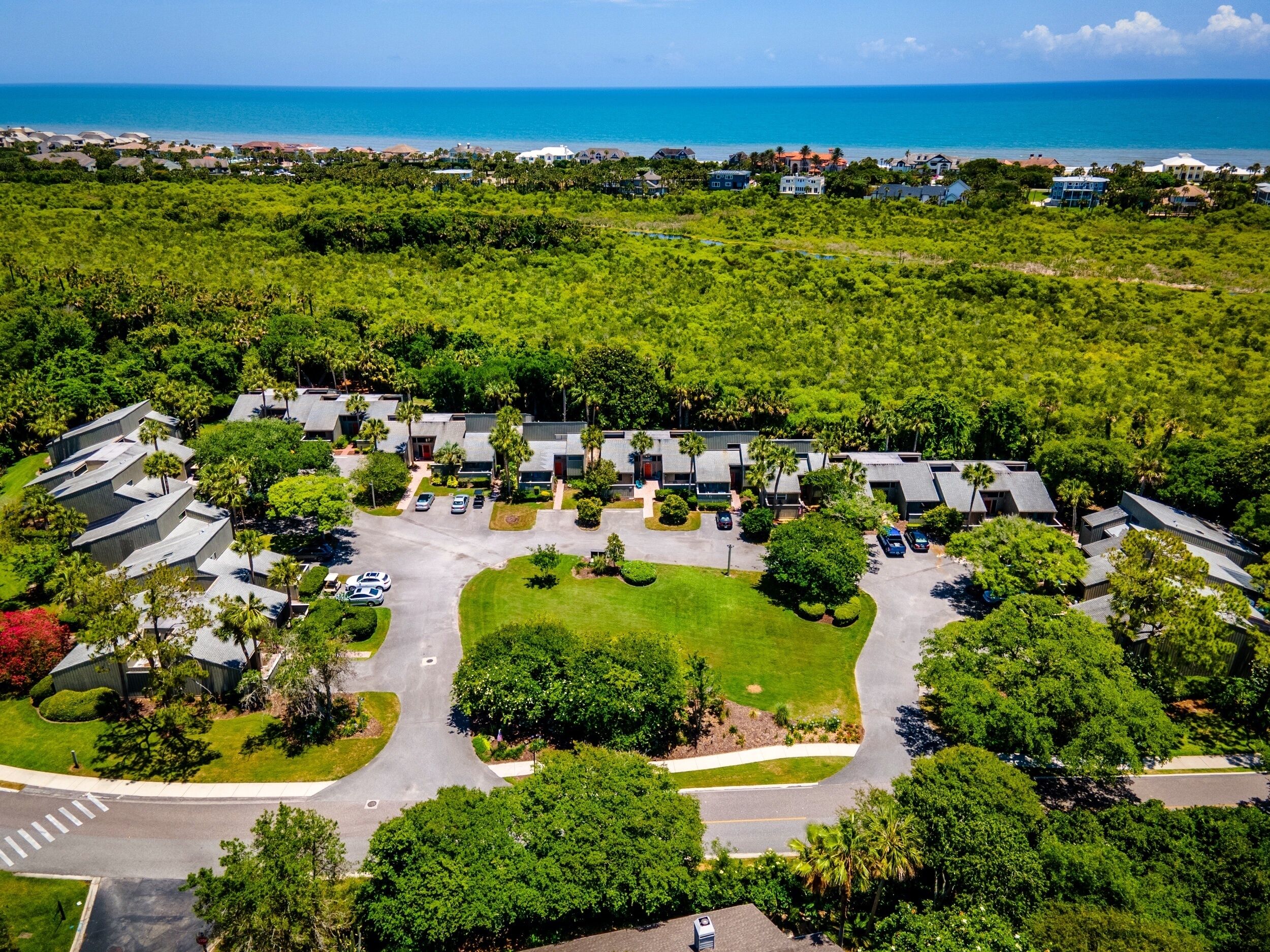 Sea and Sand In Sawgrass -Lanclot's Castles Family of Vacation Homes-