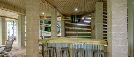 Bar (en la propiedad)