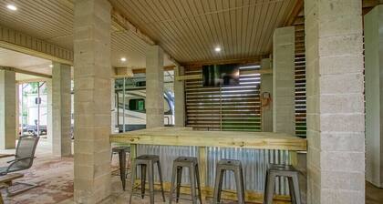 Premier Lodging for Fishing Charter Guests & Unforgettable New Orleans Vacations