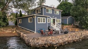 Exterior - Deep Run Fun - Luxury Lake Life (Canandaigua)