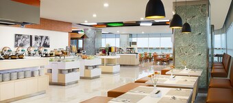HARRIS Hotel Sentraland Semarang