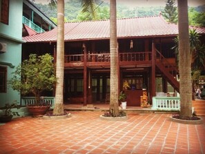 Exterior - Mai Chau Mountains - Hostel (Mai Chau)