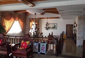 Sala de estar en el lobby