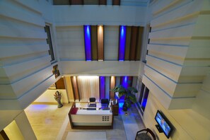 Reception - Azurra Hotels (New Delhi)